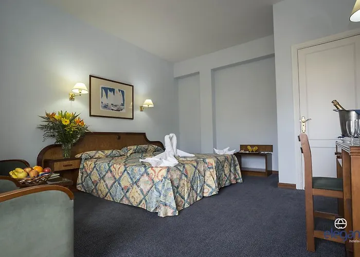 Elegance Miramar Hotel 3*