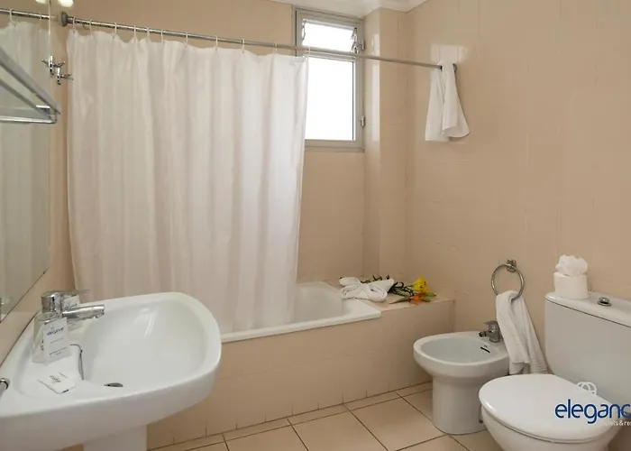 Hotel Elegance Miramar